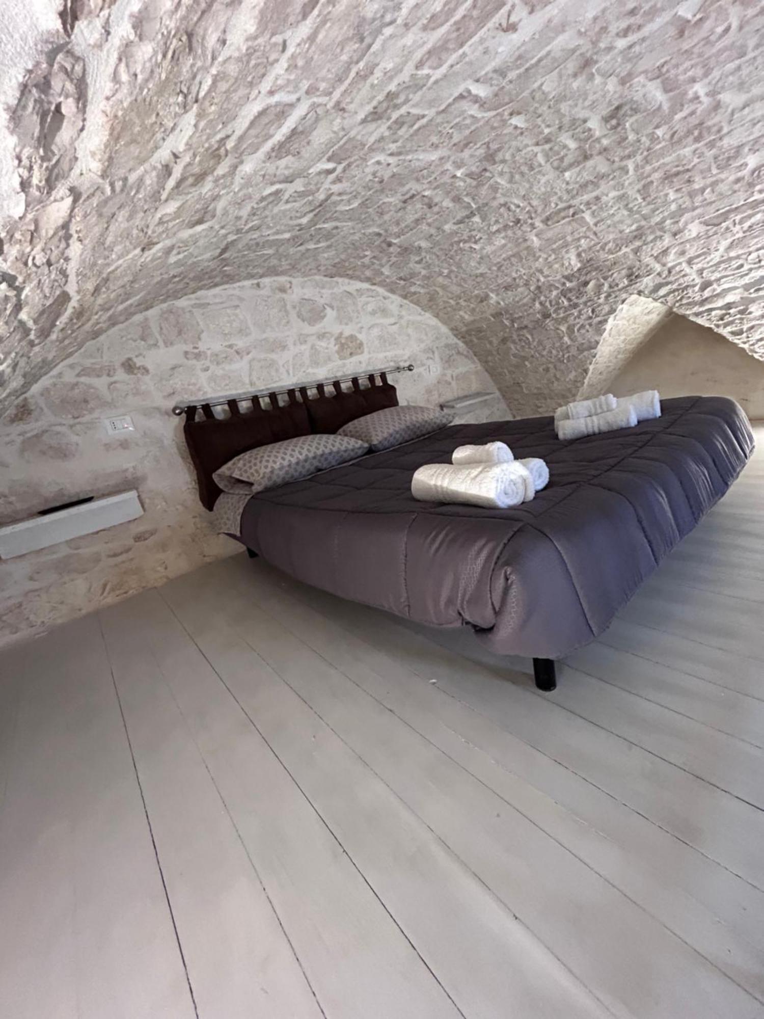 La 13 Guest House Ostuni Eksteriør billede