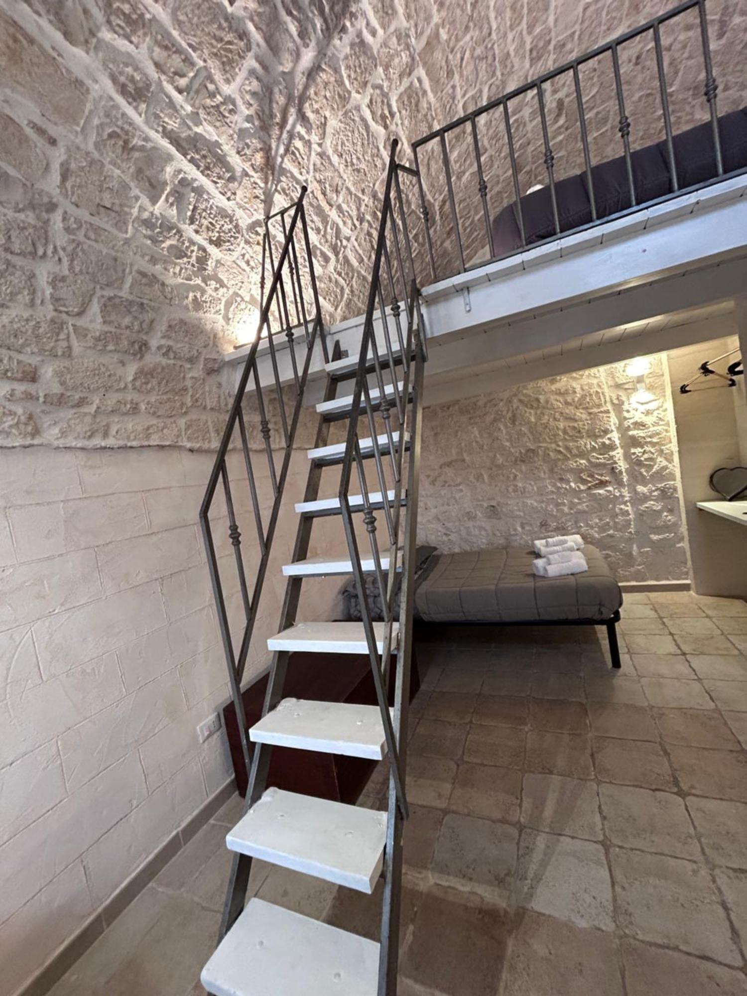 La 13 Guest House Ostuni Eksteriør billede
